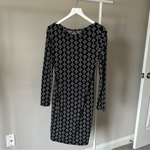 EUC Banana Republic stretch jersey dress with optional waist tie